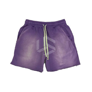 Shorts Jogger Homme Personnalisés en Molleton Français Délavé Effet Usé avec Cordon de Serrage et Motif Uni Style Décontracté - Product Image 1