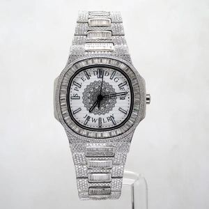 Splendide montre à diamants pour femme, 30 mm, mouvement à quartz analogique, verre saphir, bracelet en acier inoxydable, fermoir déployant - Product Image 2
