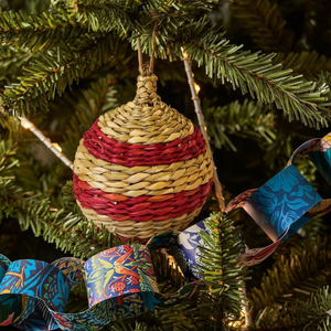 Ornement suspendu en forme de boule en jonc de mer naturel fait à la main, respectueux de l'environnement, pour la décoration de l'arbre de Noël et de la maison, fabricant Kingcraftviet - Product Image 4