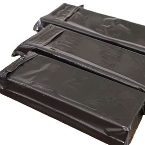 Bolsas de Envío Biodegradables de Plástico Negro y Beige Personalizadas para Entrega de Paquetes, Sobres Resistentes para Ropa y Mensajería - Product Image 6