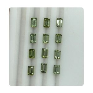 Turmalina Verde Menta Natural AAA, Corte Esmeralda 6x4mm, Piedra Preciosa Suelta Calibrada, Sin Tratar, Octagonal, Piedra para Joyería, Venta al Por Mayor - Product Image 1