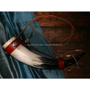 Corne à poudre faite à la main 100% avec ceinture en cuir Corne à poudre de boeuf de buffle Meilleure qualité avec prix d'usine direct Corne à poudre de boeuf de buffle - Product Image 6