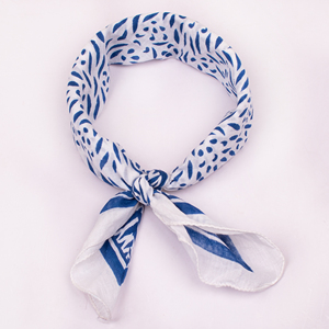 Diadema de algodón con patrón geométrico azul y blanco, diadema informal transpirable estilo primavera-verano para la cabeza y el cuello, unisex - Product Image 3