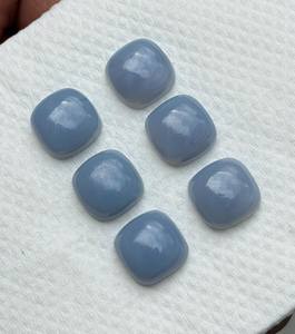 Ópalo Azul Natural Cabujón Cuadrado Forma Cojín Gema Calibrada Piedra Pulida de Alta Calidad Venta al por Mayor - Product Image 3