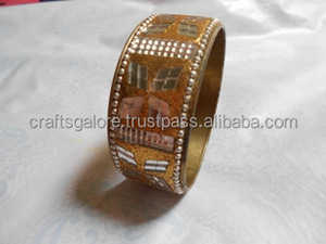 Sophisticated Unique Artisanal Metal Cuffs Bangles Sculpture Gold-Plated Carved Brass <b>Iron</b> Fashion Party Model Touch <b>CRAFTS</b> - Product Image 2