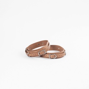 Manchettes de cuisse en cuir véritable personnalisées, sangles de harnais de jambe réglables, prix d'usine, bondage corporel gothique OEM RTTS-0102 - Product Image 1