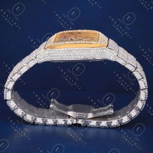 Reloj de Cuarzo de Lujo con Caja Cuadrada de Acero Inoxidable con Incrustaciones de Diamantes, Correa de 20 mm con Cierre Desplegable, Pantalla Analógica para Mujer - Product Image 4