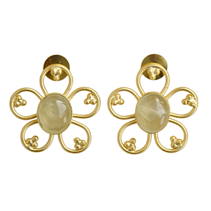 Pendientes Clásicos Vintage con Flores, Chapados en Oro de 18K, con Bisel de Cuarzo, Joyería de Latón para Mujer, para Bodas - Product Image 1