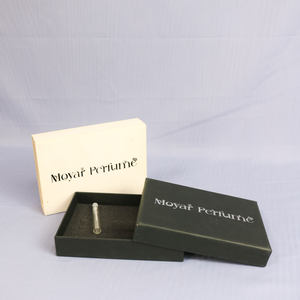 Caja de embalaje de perfume de marfil y Couche de cartón rígido reciclable de diseño personalizado de Vietnam para marcas de regalo de fragancia - Product Image 4