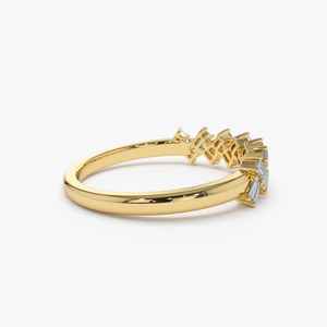Anillo Zig Zag Baguette de 14K, Chapado en Oro Sólido sobre Plata de Ley 925, con Pequeñas Moissanitas para Mujer, Perfecto para Toda Ocasión y para Bodas - Product Image 5