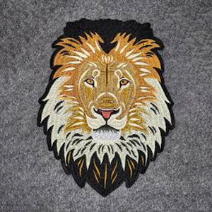 Écussons brodés haute définition pour la promotion de logos de marques, l'identité des uniformes et les vêtements d'équipes sportives - Product Image 4