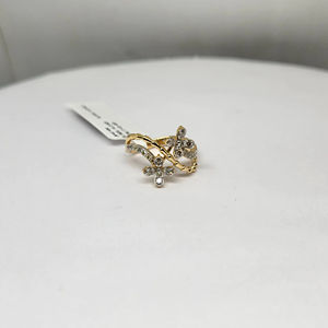 Bague de luxe pour femme en diamant 9K avec diamant de 0,49 carat certifié IGI, plaqué rhodium, petits diamants, finition lisse, poids net - Product Image 1