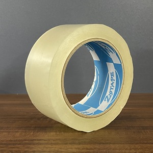 Ruban d'emballage transparent en BOPP, adhésif puissant, ruban d'emballage transparent comme du cristal, fabriqué au Vietnam - Product Image 4