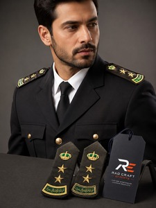 Epaulettes Uniformes para Hombros Fabricados con Materiales de Calidad para Aplicaciones de Vestimenta Profesional y Formal - Product Image 2