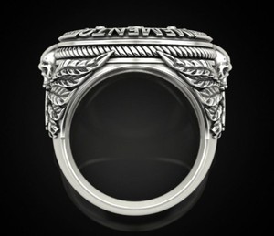 Bague Bindi Jewels en argent sterling 925 oxydé noir, motif Taureau du zodiaque, style gothique, sertie de moissanite, signet chrétien - Product Image 2