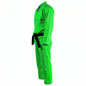 Tenue de Taekwondo à Prix Avantageux – Nouveauté : Uniforme d'Entraînement de Karaté pour Femme de Haute Qualité – Vêtements d'Arts Martiaux à Prix Choc - Product Image 6