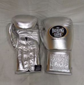 No Boxing No Life Gants de boxe professionnels en cuir PU doré personnalisables avec impression numérique, fermeture à lacets, doigts entièrement couverts - Product Image 2