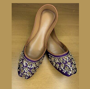 Zapatos Khussa de estilo Punjabi en diferentes colores para mujer, zapatos Khussa pakistaníes para mujer y Khussa Jutti planos hechos a mano para mujer, Khussa para niñas - Product Image 5