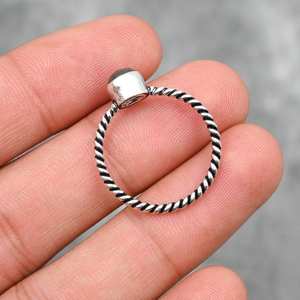 Bague en argent sterling 925 torsadée faite à la main avec pierre unique en labradorite, cadeau de bijoux - Product Image 6