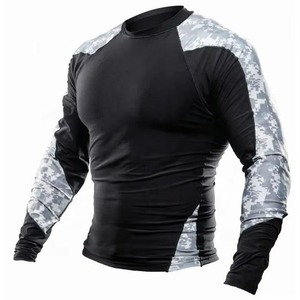 Camiseta de compresión para hombre, para gimnasio, fitness, de secado rápido, ropa deportiva para entrenamiento, correr y estilo de vida activo. - Product Image 5