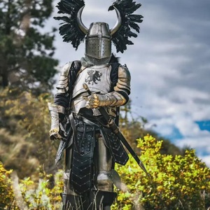 Armure de Chevalier Templier Griffin – Armure de Guerrier en Acier du XVe Siècle pour Cosplay ANAS AHMAD - Product Image 1