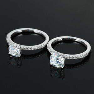 Elegante anillo de compromiso con diamante cultivado en laboratorio de corte cojín, plata de ley 925, brillante, solitario, joyería nupcial para mujer - Product Image 1