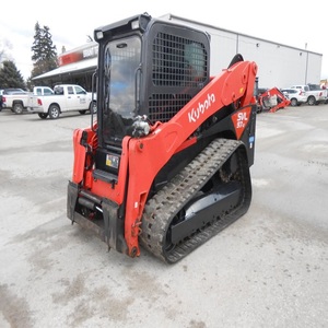 รถตักล้อยางขนาดเล็ก Kubota SVL97-2 พร้อมอุปกรณ์เสริมสำหรับงานป่าไม้ กำจัดไม้พุ่ม และงานก่อสร้าง - Product Image 5