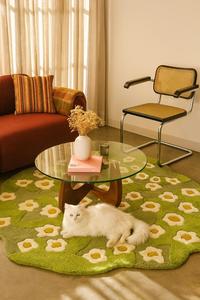 Tapis en laine bio fait main, fusion de couleurs vert et blanc, forme irrégulière, bords ondulés, motif floral, pour la décoration intérieure - Product Image 2