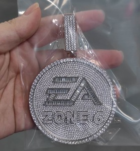 Colgante EA Zone 6 con Moissanita Certificada IGI, Chapado en Plata 925, Diseño Geométrico, Amuleto Unisex, Joyería de Lujo para Regalo - Product Image 2