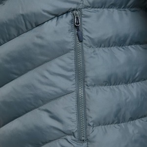 Veste matelassée à capuche pour homme, couleur unie, coupe-vent, fermeture éclair, polyester, hiver, décontractée, coupe ajustée, veste matelassée classique pour homme - Product Image 5