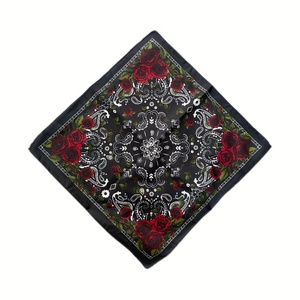 Écharpe carrée en soie vintage personnalisée, imprimée numériquement, respirante, confortable, multifonctionnelle, motif géométrique, toutes saisons, polyester - Product Image 1