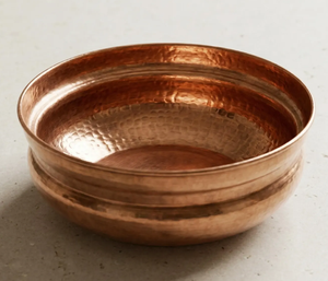 Luxurious Round Golden <b>Brass</b> Pedicure Bowl Hand-Hammered Spa Foot Bath Basin for Beauty Salon & Wellness Center Wholesale - Product Image 3