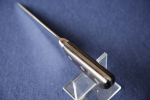 Cuchillo de cocina japonés con acero sueco - Product Image 4