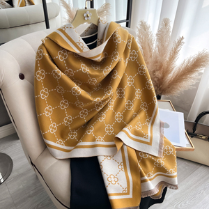 Écharpe Jacquard à Imprimé Numérique pour Femme Adulte, Longue Écharpe d'Hiver à Motif Floral Quatre Feuilles, Franges Courtes, Luxe, Toutes Saisons, Chaud, en Polyester - Product Image 3