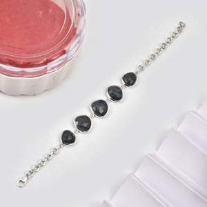 สร้อยข้อมือ unisex สไตล์วินเทจเทรนด์ใหม่กำไลข้อมือเงินแท้925แซฟไฟร์หินสีดำสร้อยข้อมือผู้ชายชุบเงิน - Product Image 1