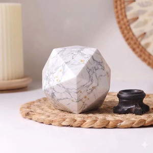 Cubo de whisky de piedra tallada en icosaedro de howlita blanca de alta calidad, piedra natural, cristal curativo de reiki, piedra preciosa. - Product Image 2