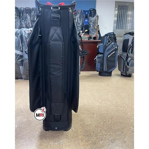 กระเป๋าใส่ไม้กอล์ฟแบบสั่งทำจากโรงงาน 14 ช่องแบ่ง ช่องเก็บไม้กอล์ฟด้านบน น้ำหนักเบา พร้อมช่องเก็บความเย็น ฝาปิดกันฝุ่น สายสะพายแบบเป้สะพายหลัง และขาตั้ง - Product Image 3