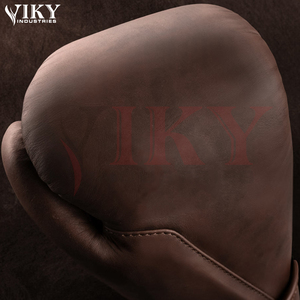 Gants de boxe multi-usages marron vieilli, à marque privée, avec support de poignet ergonomique, pour entraînement avec sac de frappe - Product Image 4