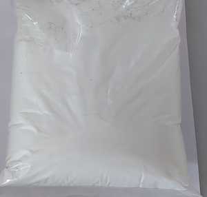 La arcilla de caolín es un mineral industrial suave, blanco y tierno, compuesto principalmente por el mineral caolinito, es una arcilla. - Product Image 3