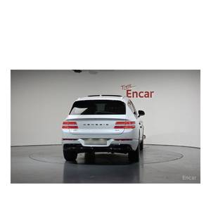 Genesis GV80 3.0 Diésel AWD 2023 con 76,228 km, Volante a la Izquierda, Caja de Cambios Automática, Asientos de Cuero, Cámara Trasera - Product Image 3