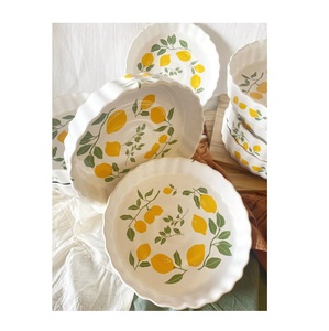 Juego de Platos para Pastel con Diseño de Limón en Cerámica, Bandeja para Hornear de Porcelana Blanca Acanalada con Estampado de Cítricos Amarillos para Quiche, Tarta y Cazuela - Product Image 3