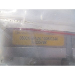 AMAT 0190-02855 VAT ACT 5000 ZA SLIT VLV con Válvula de Compuerta - Equipo y Piezas de Semiconductores de Confianza de Marca Global - Product Image 4