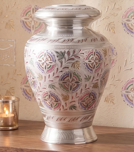 Urnes funéraires commémoratives pour cendres d'adultes en laiton, style unique, design artisanal - Product Image 5