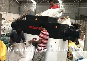 Broyeur de déchets plastiques à double arbre, directement de l'usine, pour le recyclage industriel et les applications de traitement des déchets plastiques - Product Image 3