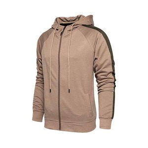 Trajes Deportivos para Hombre al por Mayor de Alta Calidad, Ropa Deportiva con Diseño Personalizado, Trajes Deportivos Masculinos de Secado Rápido con Diseño Personalizable - Product Image 3