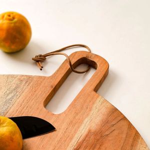 Tabla de cortar de madera hecha a mano |   Tabla de Cortar y Servir de Madera Natural |   Accesorios de Cocina Ecológicos - Product Image 3