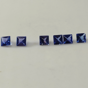 แทนซาไนต์สีน้ำเงินธรรมชาติ 5.5 มม. ทรงสี่เหลี่ยม คุณภาพดีที่สุด พลอยหลวมสำหรับทำเครื่องประดับ รีดดิ้ง เมาน์เทน เจมส์ - Product Image 4