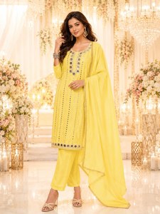 Kurti amarillo y pantalón para mujer, conjunto tradicional de rayón para boda, largo hasta el suelo, corte regular, estilo India-Pakistán - Product Image 1