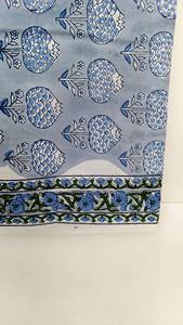 Tela de Algodón Tricot Floral con Estampado a Mano para Confección de Vestidos de Niñas y Mujeres, Material de Costura Transpirable y Ecológico, Venta al Por Mayor - Product Image 4