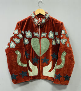 Chaqueta Elegante de Invierno para Mujer, Bordado de Terciopelo Hecho a Mano, Diseño Exquisito Suzani, Forro de Terciopelo Suave, Forro de Algodón - Product Image 5